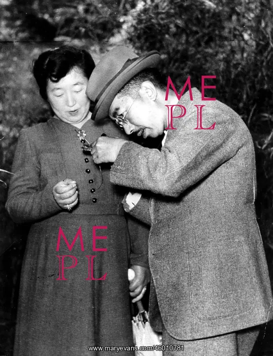 : Emperor Hirohito : Emperor Hirohito