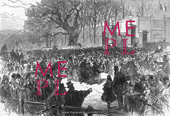 : Emperor Napoleon lying in state: crowds at Chislehurst : Emperor Napoleon lying in state: crowds at Chislehurst