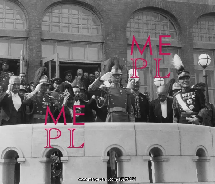 : Emperor Pu-Yi of Manchukuo with his Japanese clients : Emperor Pu-Yi of Manchukuo with his Japanese clients