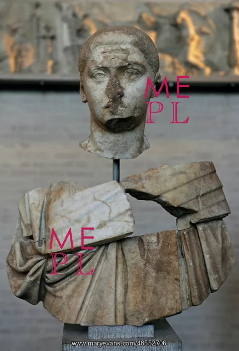 : Emperor Severus Alexander (222-235 AD). Bust : Emperor Severus Alexander (222-235 AD). Bust