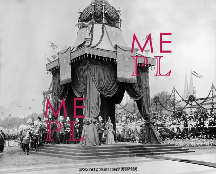 : Emperor's tent : Emperor's tent