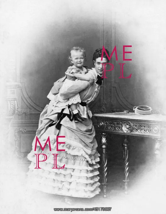 : Empress Maria Feodorovna with her son Nicholas : Empress Maria Feodorovna with her son Nicholas