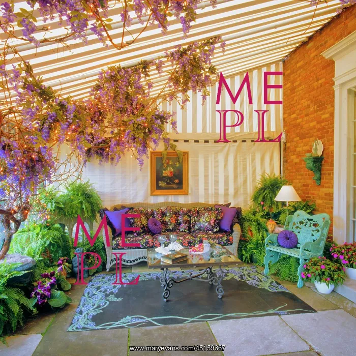 : Enclosed Patio with Wicker Sofa Table Flowers : Enclosed Patio with Wicker Sofa Table Flowers