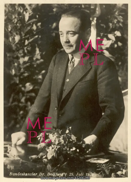 : ENGELBERT DOLLFUSS : ENGELBERT DOLLFUSS