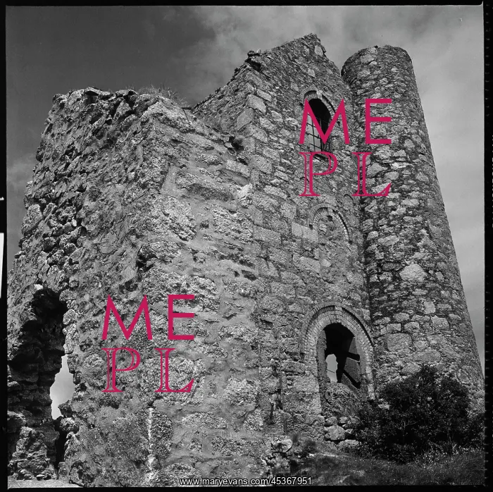 : The engine house at Giew Mine viewed from the south west : The engine house at Giew Mine viewed from the south west