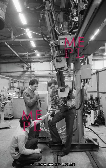 : Engine Plant : Engine Plant