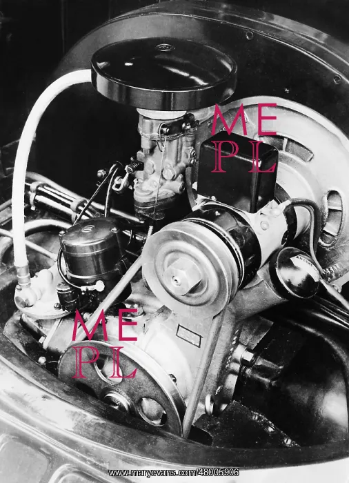 : Engine of a VW Beetle, 1938 : Engine of a VW Beetle, 1938