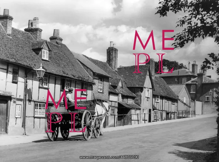 : ENGLAND / BERKHAMPSTEAD : ENGLAND / BERKHAMPSTEAD