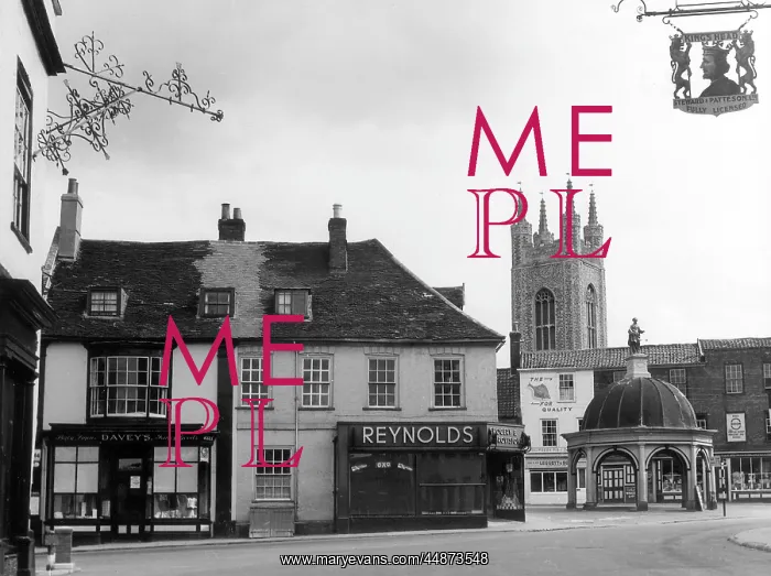 : ENGLAND / BUNGAY : ENGLAND / BUNGAY