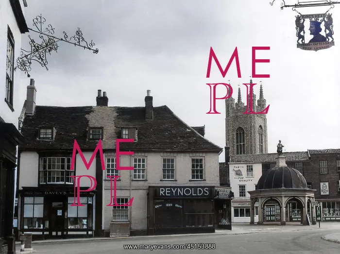 : ENGLAND / BUNGAY : ENGLAND / BUNGAY