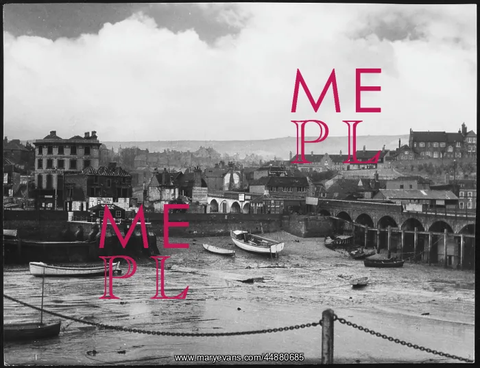 : ENGLAND / FOLKESTONE : ENGLAND / FOLKESTONE