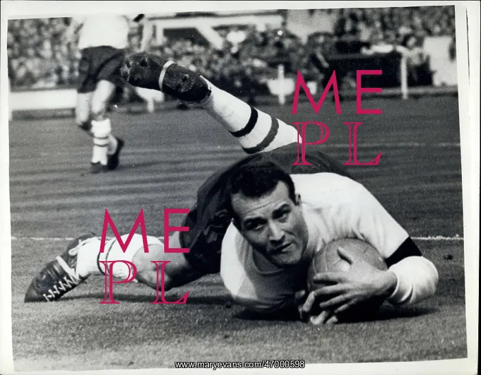 : England goalkeeper, R Springett, football match, Wembley : England goalkeeper, R Springett, football match, Wembley
