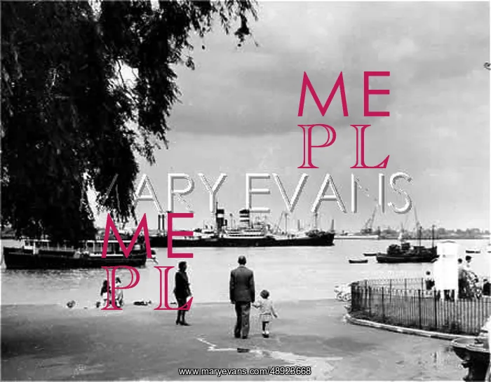 : ENGLAND / GRAVESEND : ENGLAND / GRAVESEND