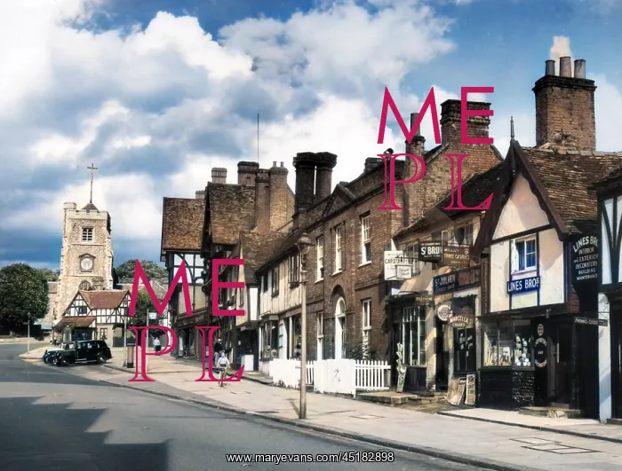 : ENGLAND / LONDON / PINNER : ENGLAND / LONDON / PINNER