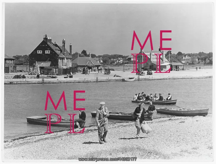 : ENGLAND / MUDEFORD 1940S : ENGLAND / MUDEFORD 1940S