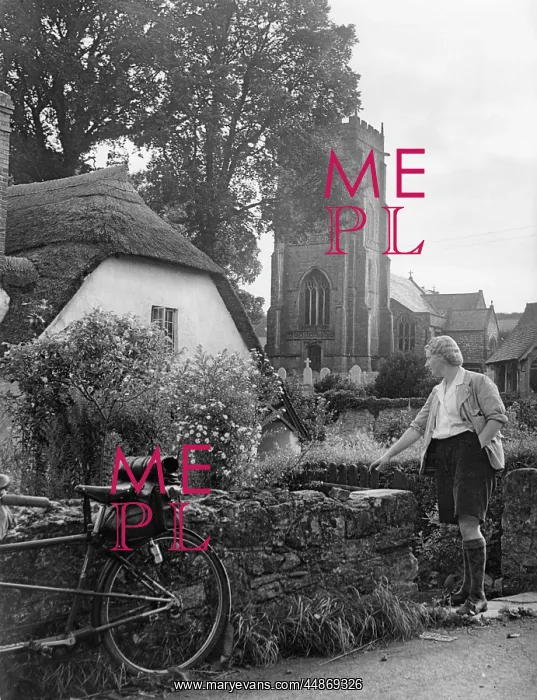 : ENGLAND / OLD CLEEVE : ENGLAND / OLD CLEEVE