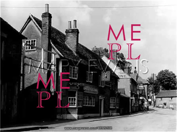 : ENGLAND / OLD WELWYN : ENGLAND / OLD WELWYN