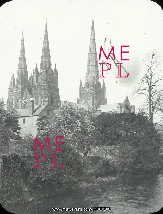 : English Cathedrals - Lichfield Cathedral : English Cathedrals - Lichfield Cathedral