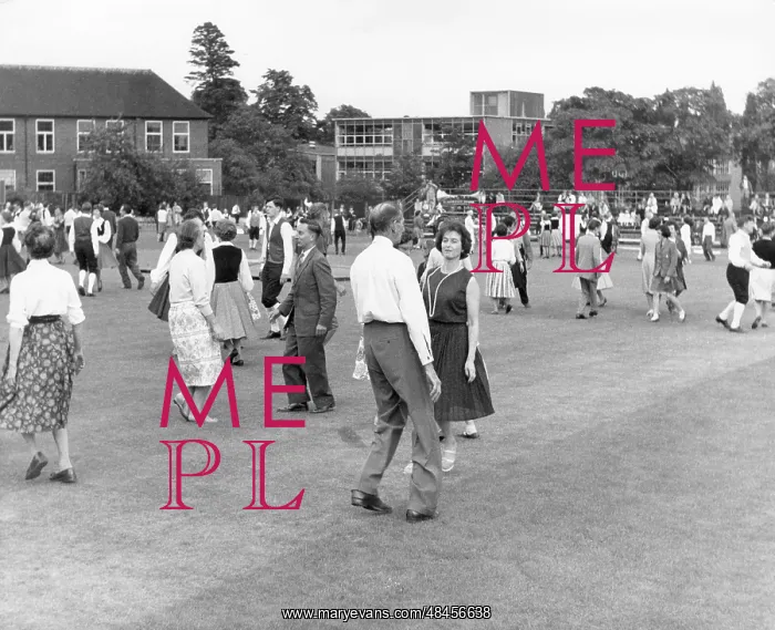 : ENGLISH COUNTRY DANCING : ENGLISH COUNTRY DANCING