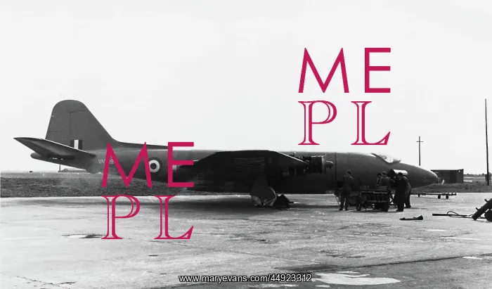 : English Electric Canberra : English Electric Canberra