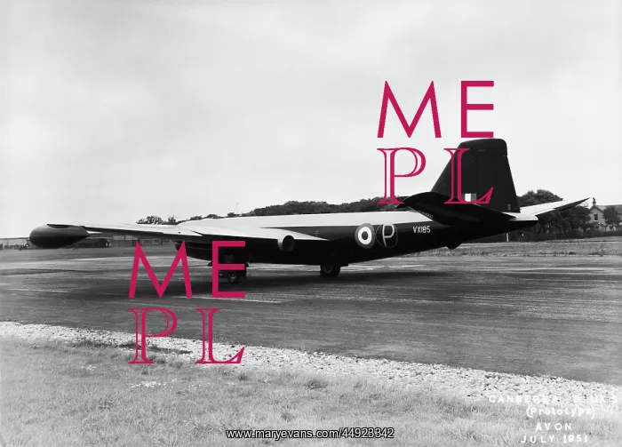 : English Electric Canberra : English Electric Canberra