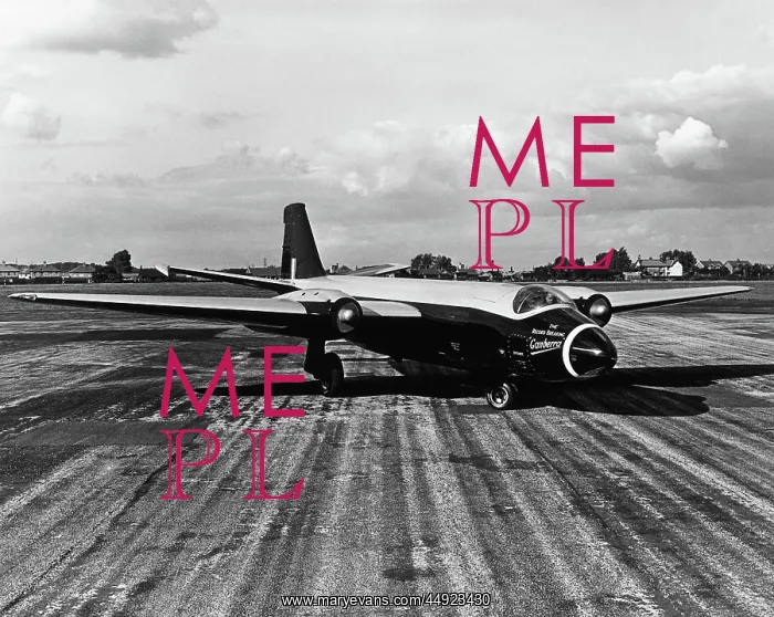 : English Electric Canberra : English Electric Canberra