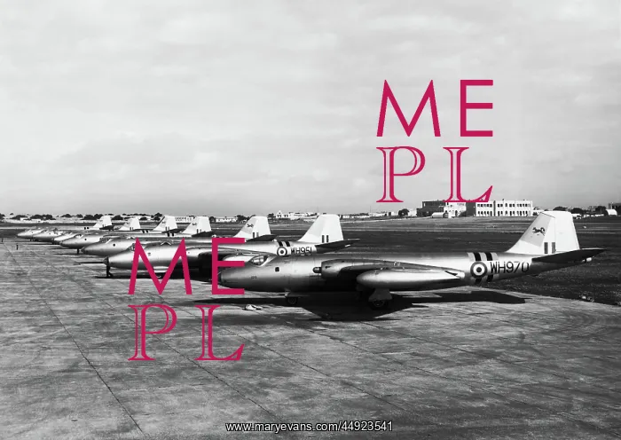 : English Electric Canberra : English Electric Canberra