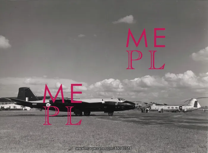 : English Electric Canberra B2 WD952 : English Electric Canberra B2 WD952