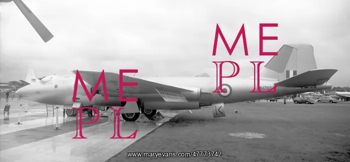 : English Electric Canberra PR.7 - PR.9 prototype WH793 : English Electric Canberra PR.7 - PR.9 prototype WH793