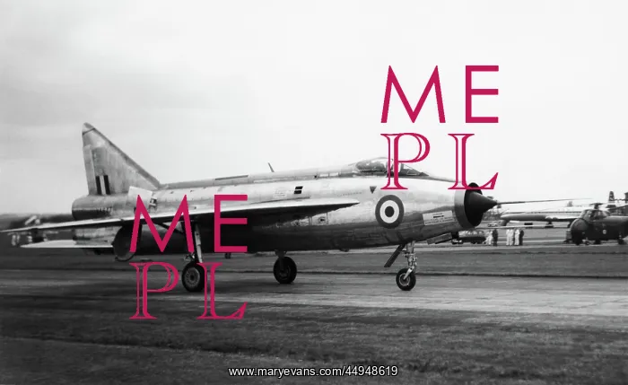 : English Electric Lightning : English Electric Lightning