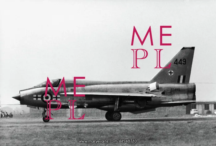 : English Electric Lightning : English Electric Lightning