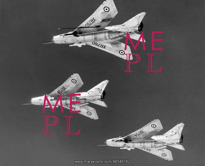 : English Electric Lightning : English Electric Lightning