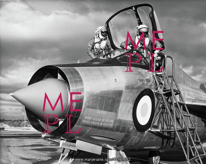 : English Electric Lightning : English Electric Lightning