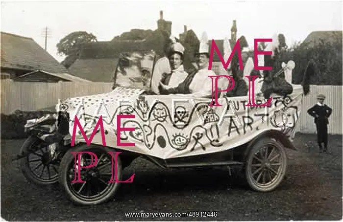 : ENGLISH FUTURISTS C1914 : ENGLISH FUTURISTS C1914