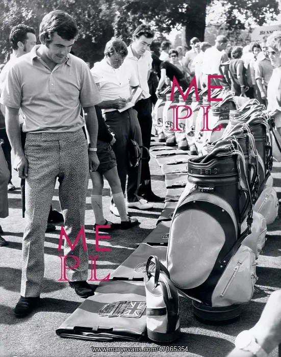 : English Golfer Tony Jacklin : English Golfer Tony Jacklin