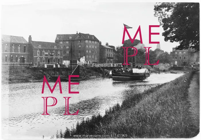 : English River Paddle Steamer : English River Paddle Steamer