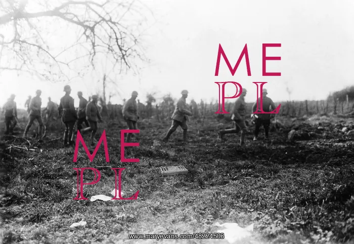 : English soldiers captured at the front : English soldiers captured at the front