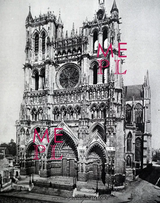 : An engraving depicting the west facade of Amiens Cathedral : An engraving depicting the west facade of Amiens Cathedral