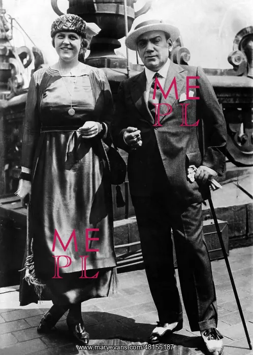 : Enrico Caruso : Enrico Caruso