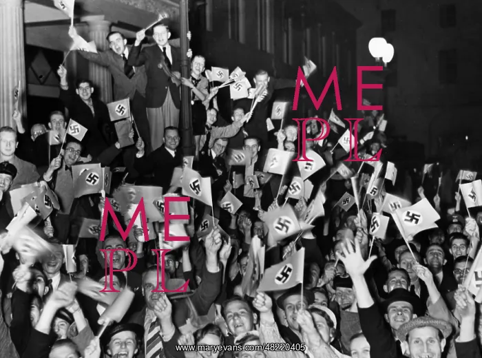 : Enthusiasm on the Wilhelmsplatz, 1938 : Enthusiasm on the Wilhelmsplatz, 1938