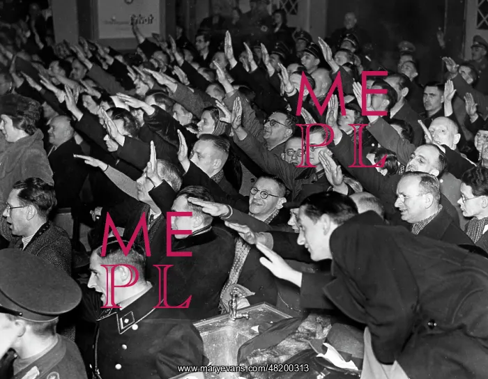 : Enthusiastic crowd in the Berlin Sportpalast during a Hitler : Enthusiastic crowd in the Berlin Sportpalast during a Hitler
