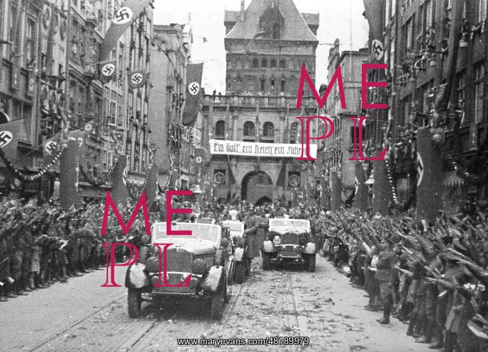 : Entry of Adolf Hitler into Danzig, 1939 : Entry of Adolf Hitler into Danzig, 1939