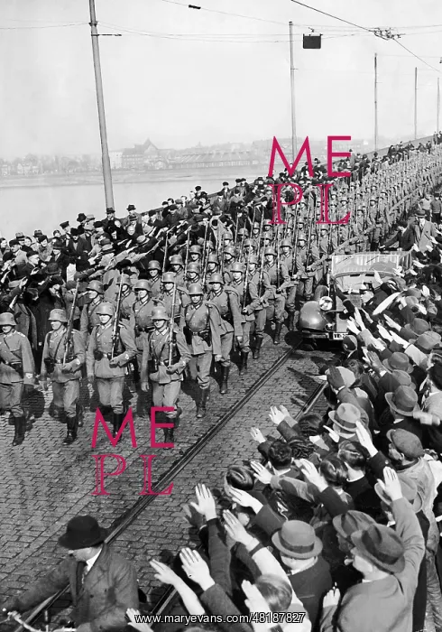 : Entry of German soldiers in Mainz, 1936 : Entry of German soldiers in Mainz, 1936