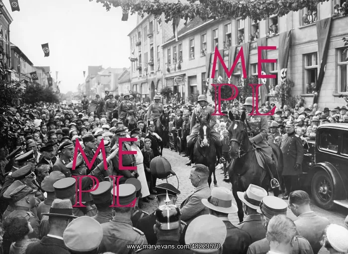 : Entry of the Infantry Regiment Doeberitz in Neustrelitz : Entry of the Infantry Regiment Doeberitz in Neustrelitz