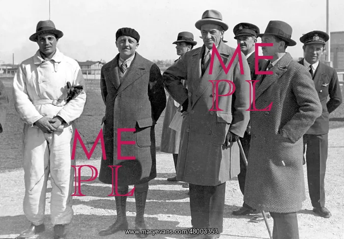 : Enzo Ferrari : Enzo Ferrari