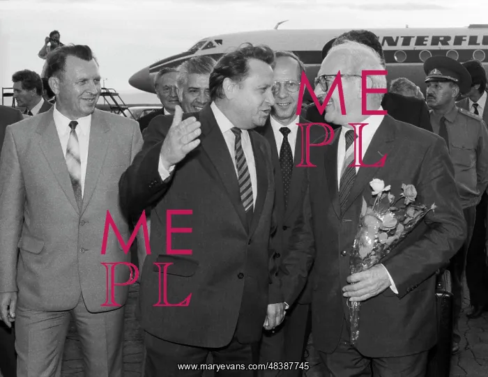 : Erich Honecker visits USSR : Erich Honecker visits USSR