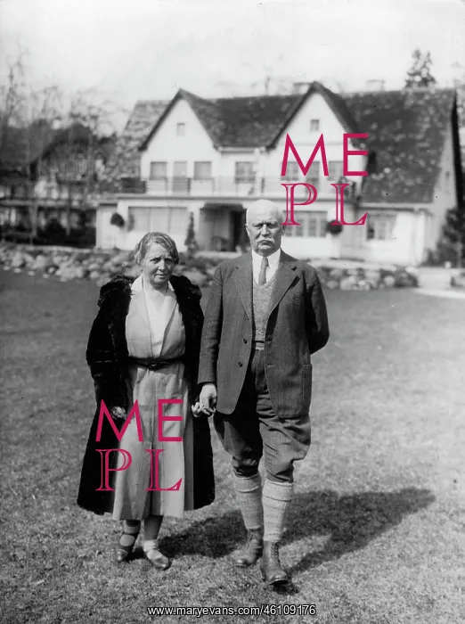 : Erich Ludendorff and his wife : Erich Ludendorff and his wife