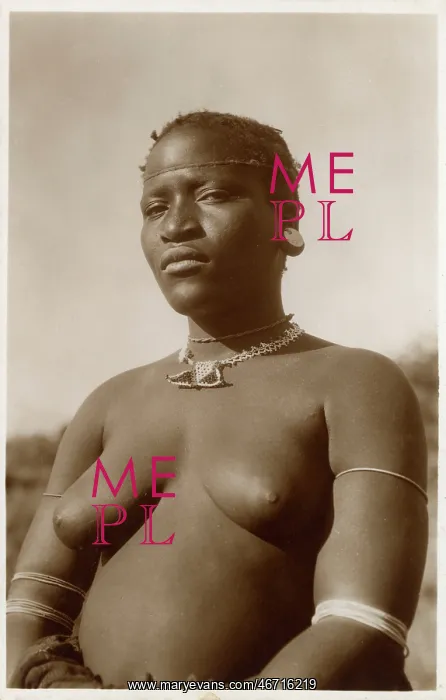  : Eritrea - Formidable-looking woman
