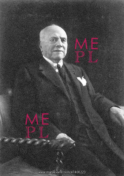 : ERNEST COGNACQ PHOTO : ERNEST COGNACQ PHOTO