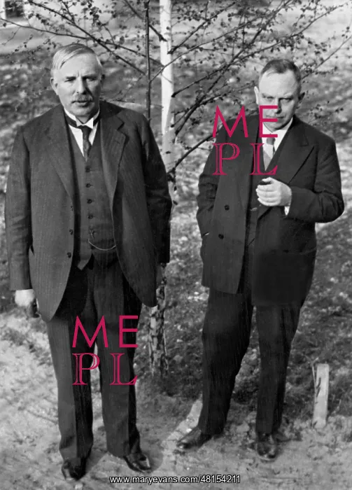: Ernest Rutherford and Otto Hahn : Ernest Rutherford and Otto Hahn